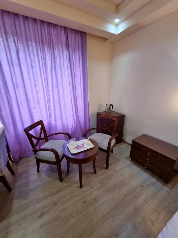 Damus Apartments Yerevan Ngoại thất bức ảnh