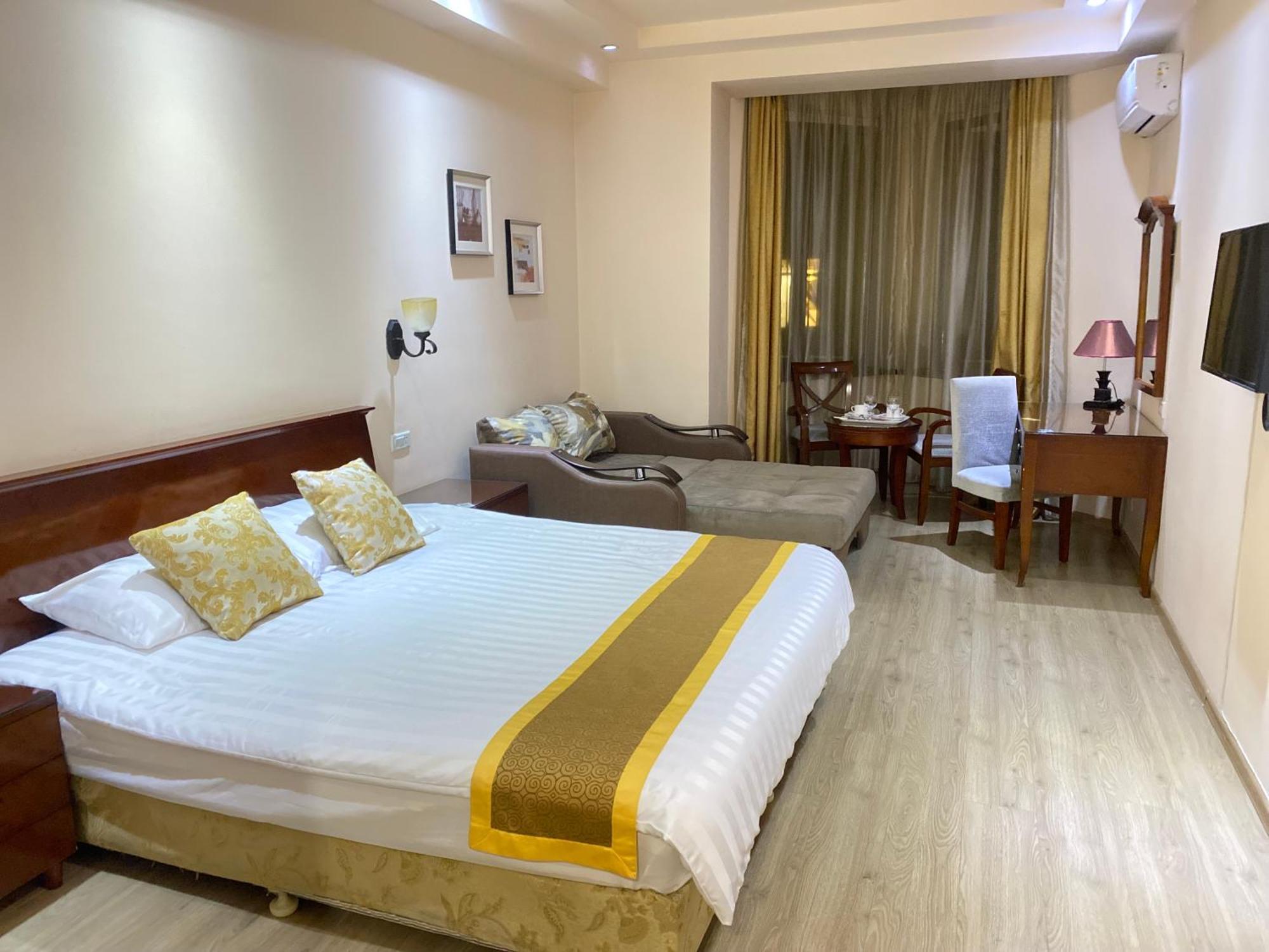 Damus Apartments Yerevan Ngoại thất bức ảnh